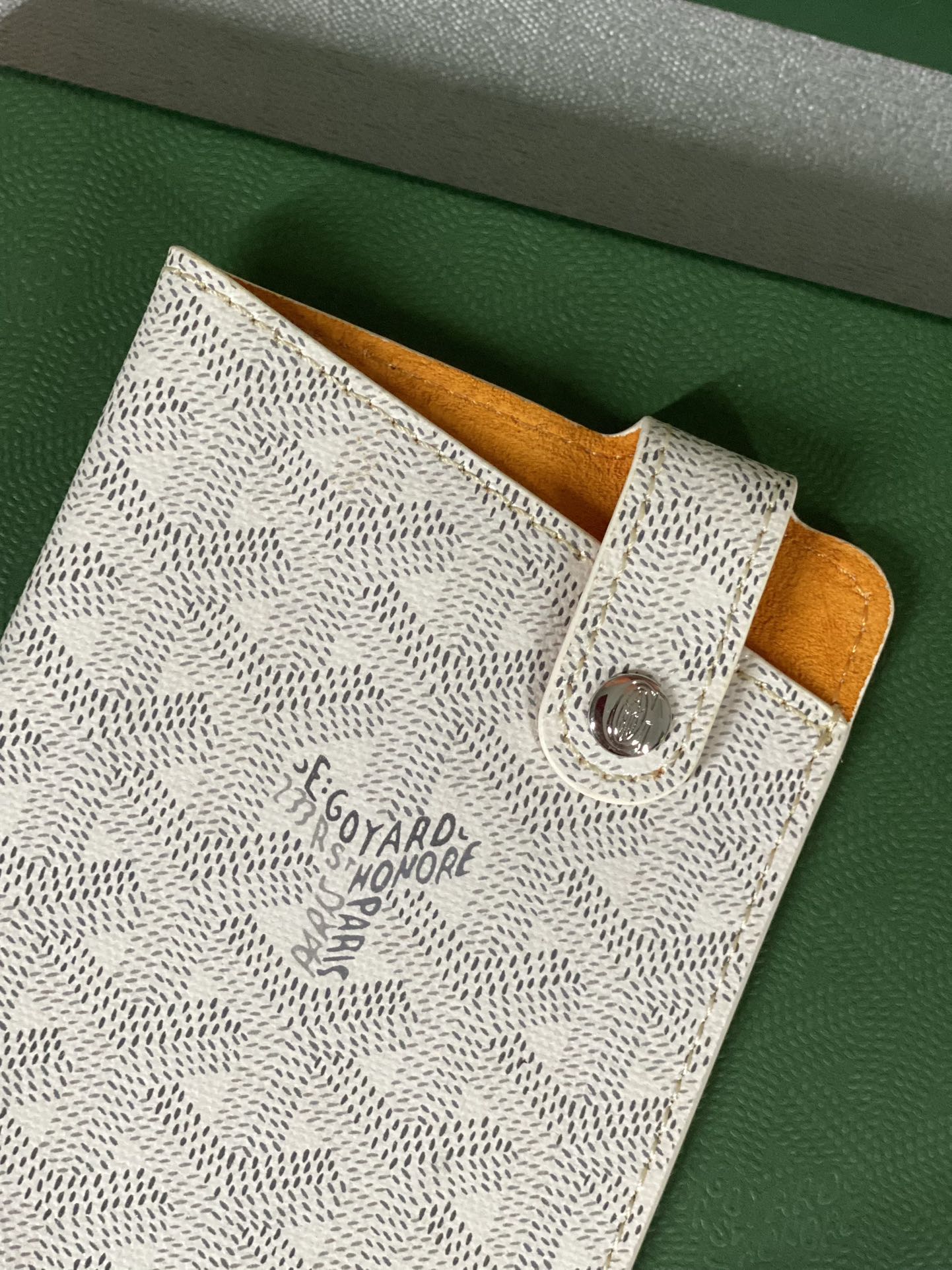 Go*ard montmartre gm case