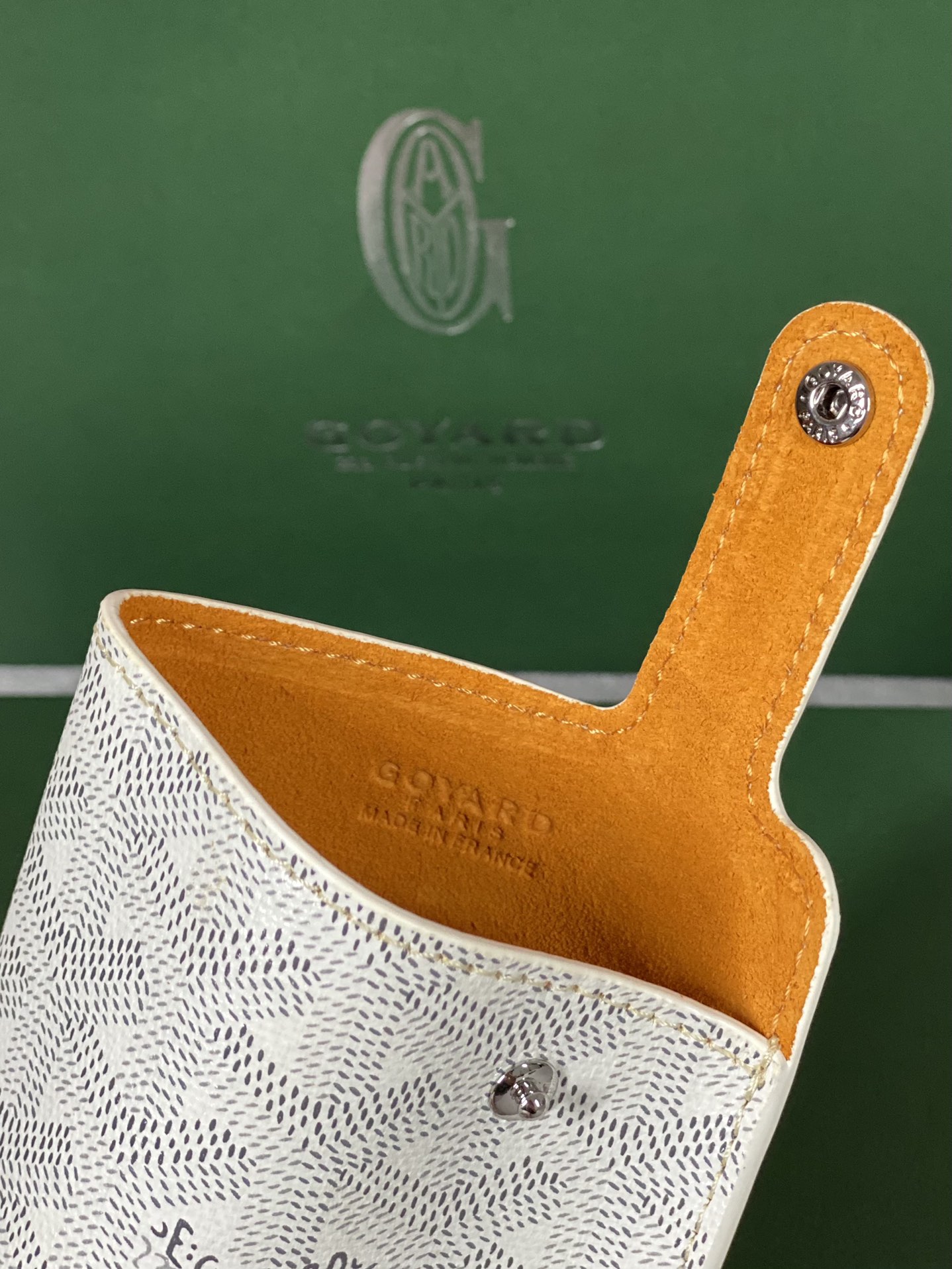 Go*ard montmartre gm case