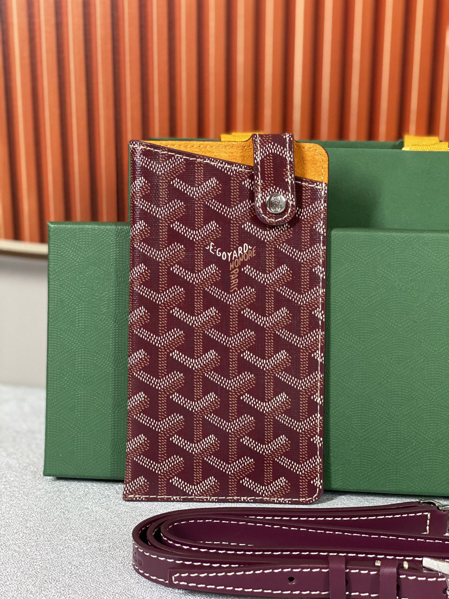Go*ard montmartre gm case