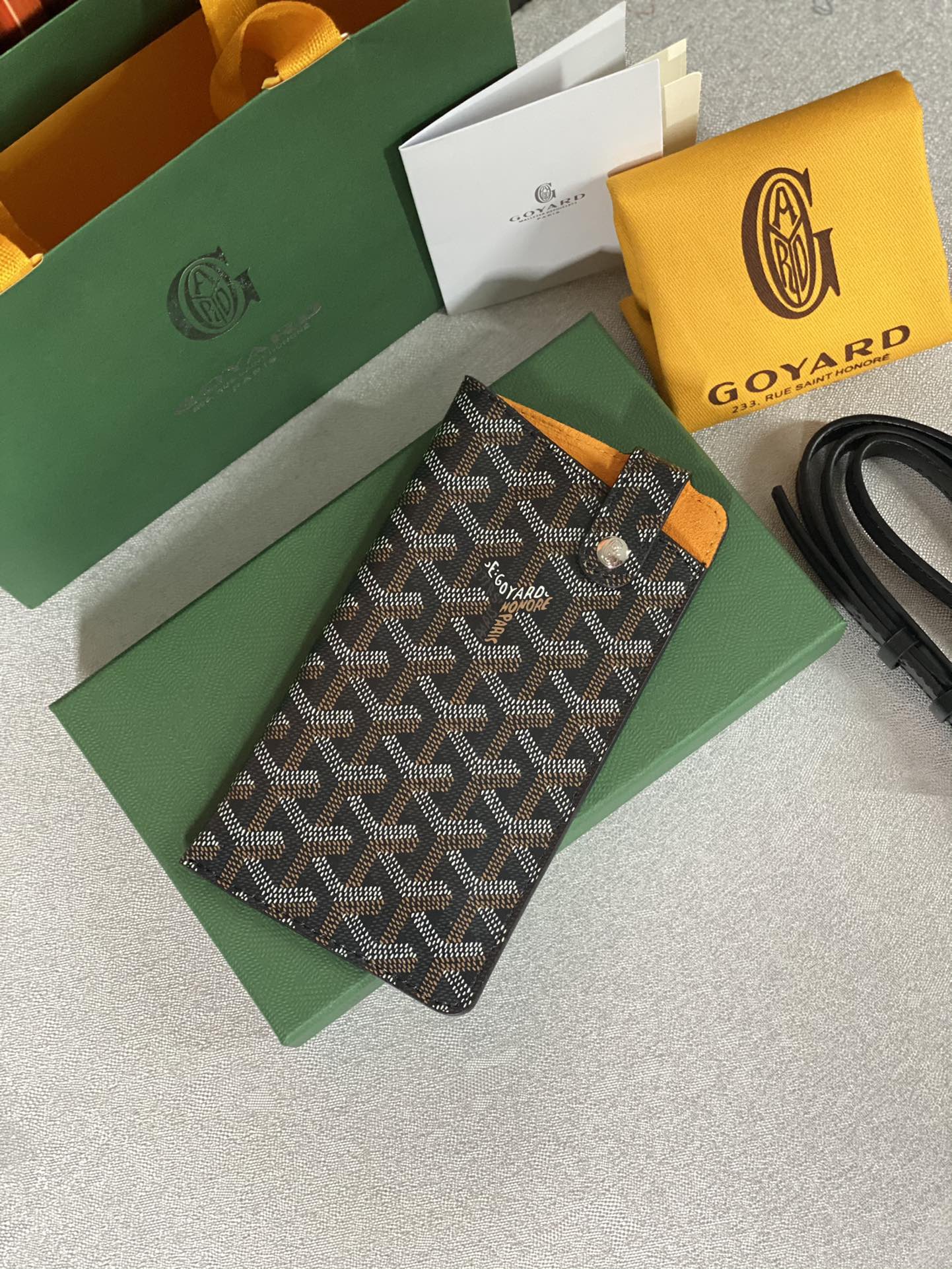 Go*ard montmartre gm case