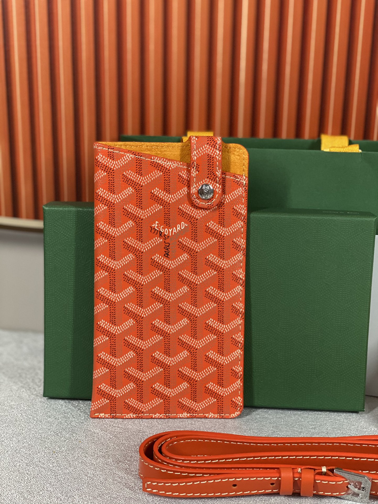 Go*ard montmartre gm case