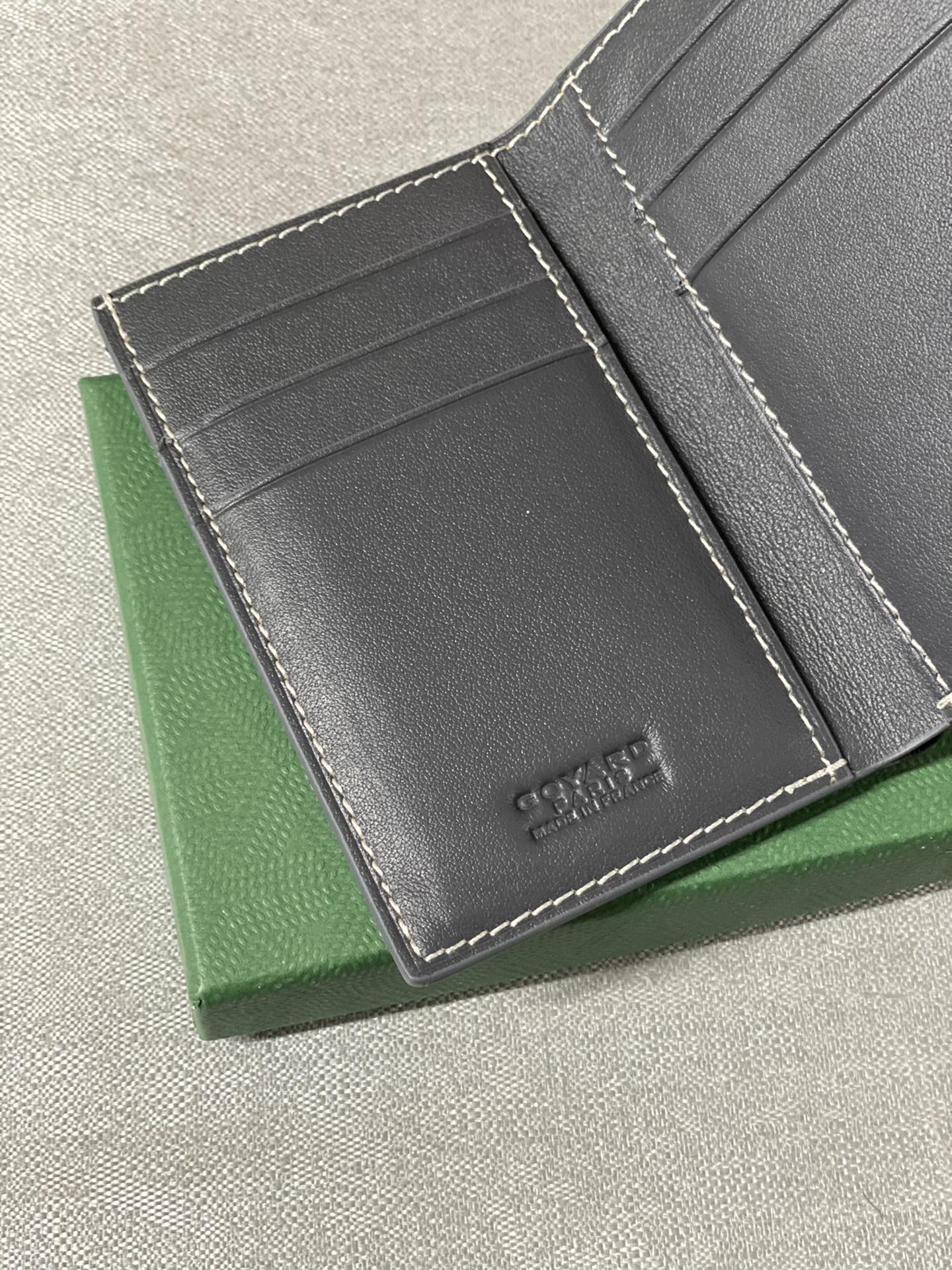 Go*ard saint-pierre card wallet