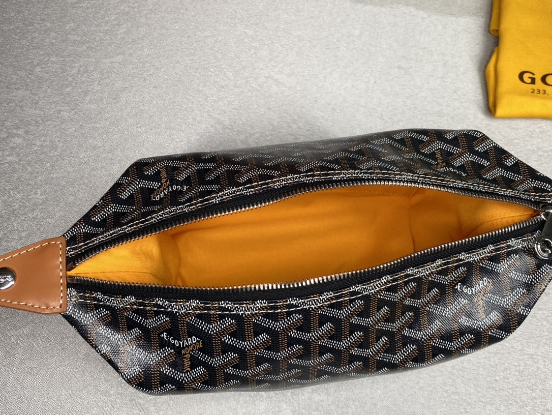 Go*ard bowling 25 toiletry bag