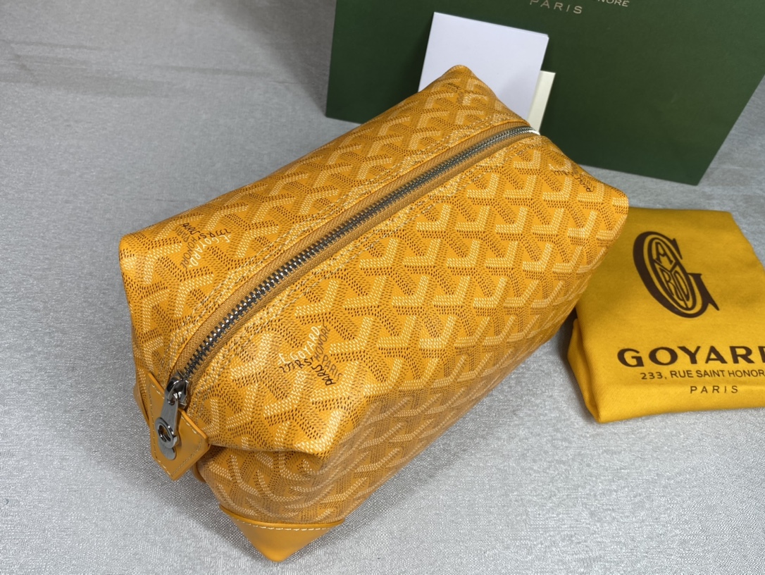 Go*ard bowling 25 toiletry bag