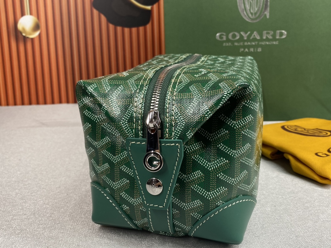 Go*ard bowling 25 toiletry bag