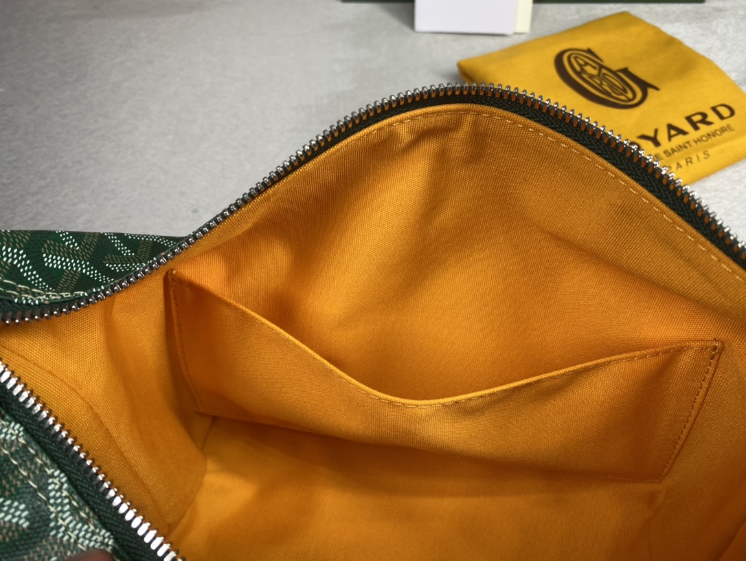 Go*ard bowling 25 toiletry bag