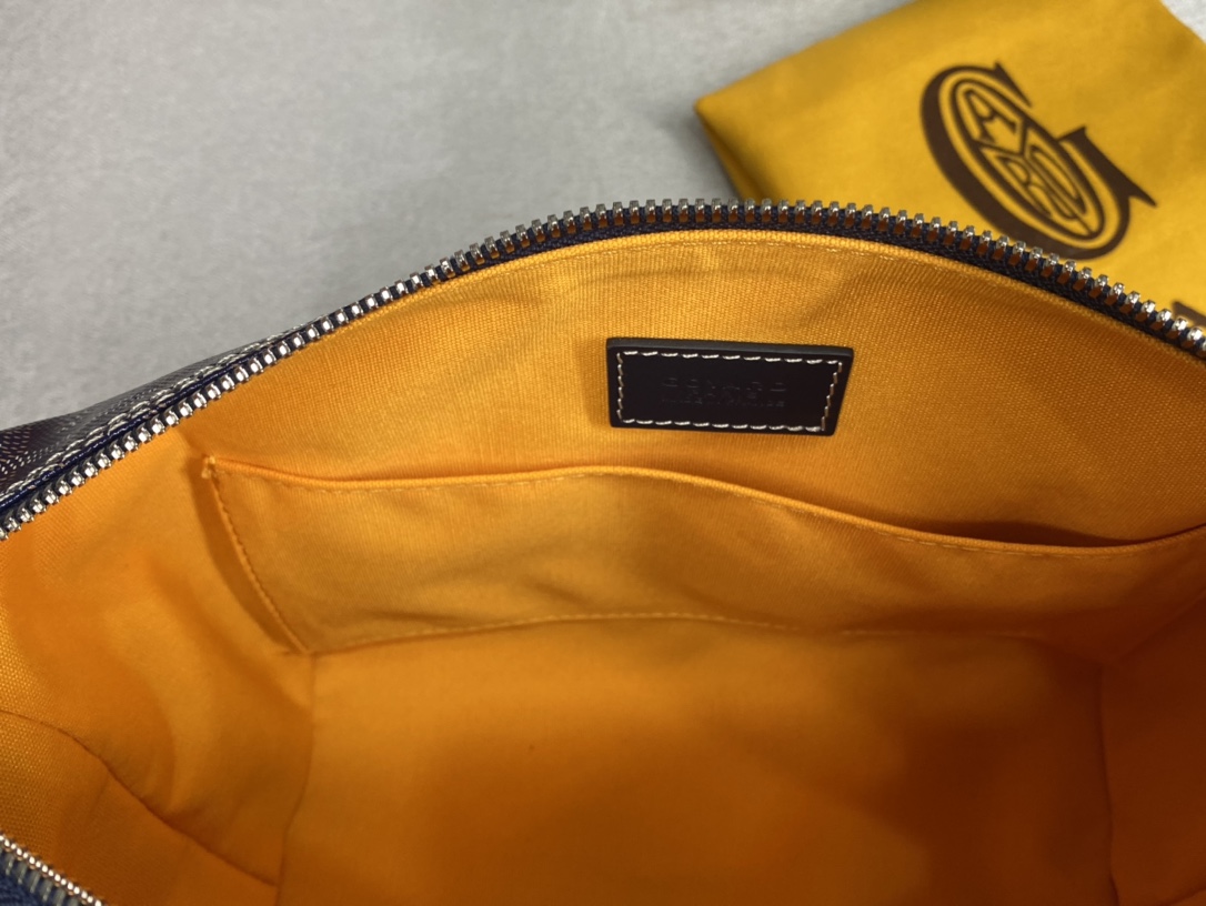 Go*ard bowling 25 toiletry bag