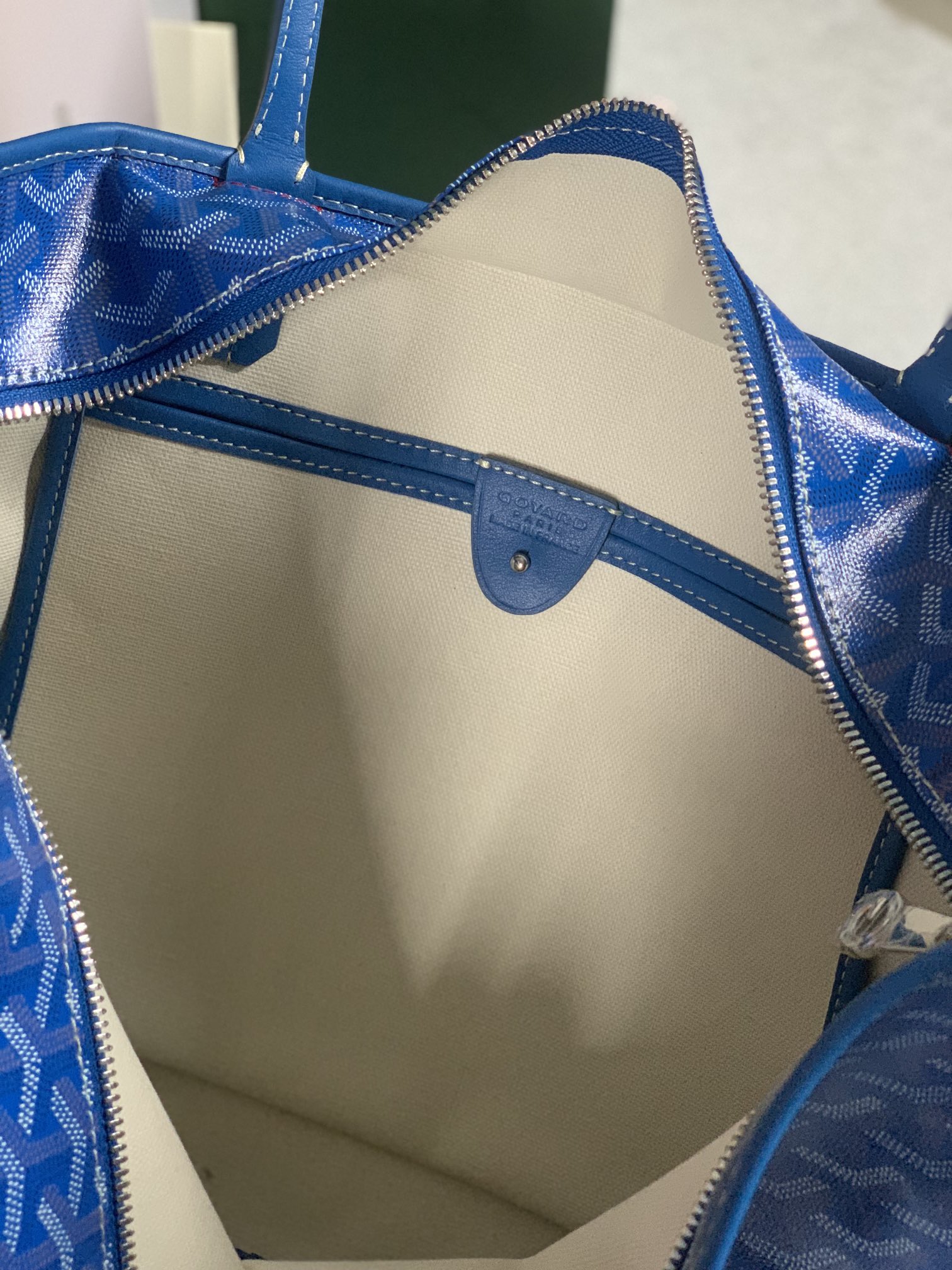 Go*ard artois mm bag