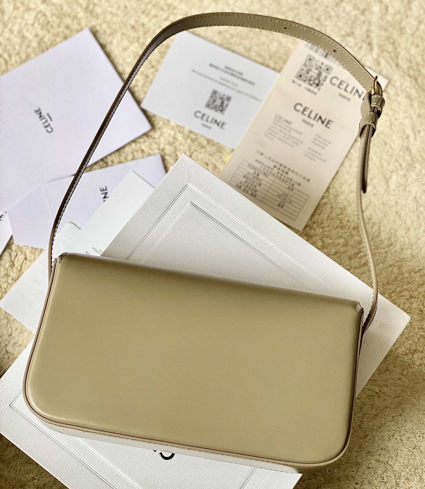 Ce**e triomphe shoulder bag
