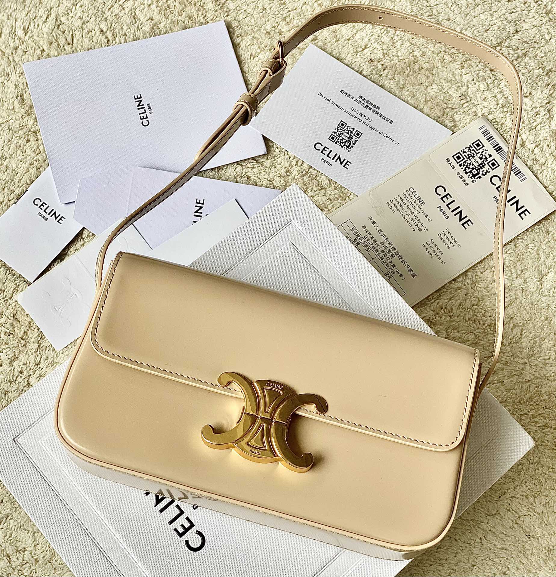 Ce**e triomphe shoulder bag