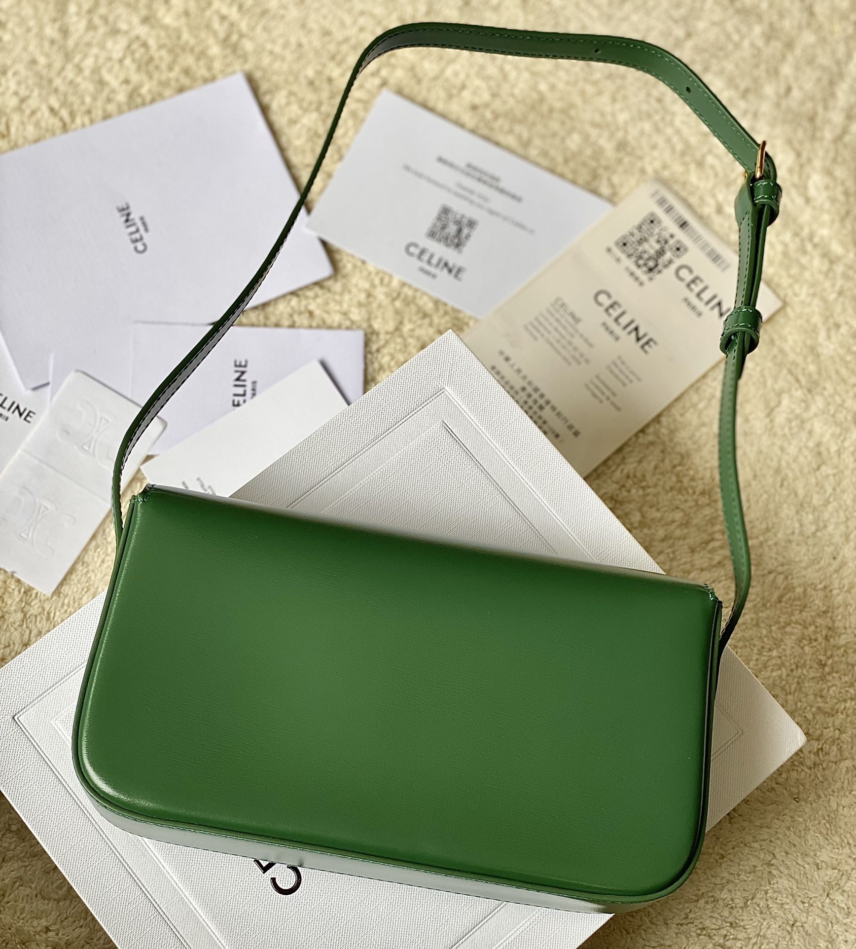 Ce**e triomphe shoulder bag