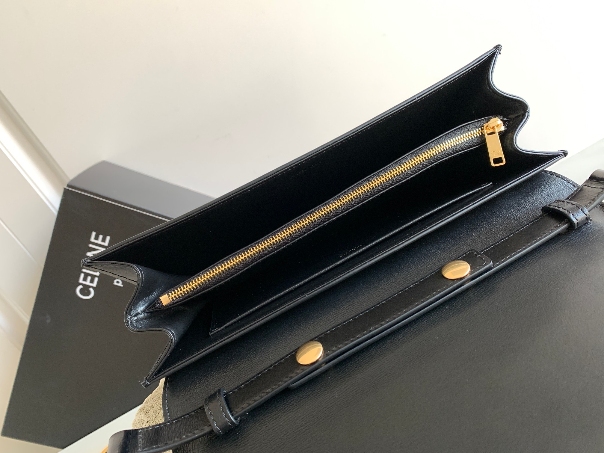 Ce**e trapeze triomphe bag