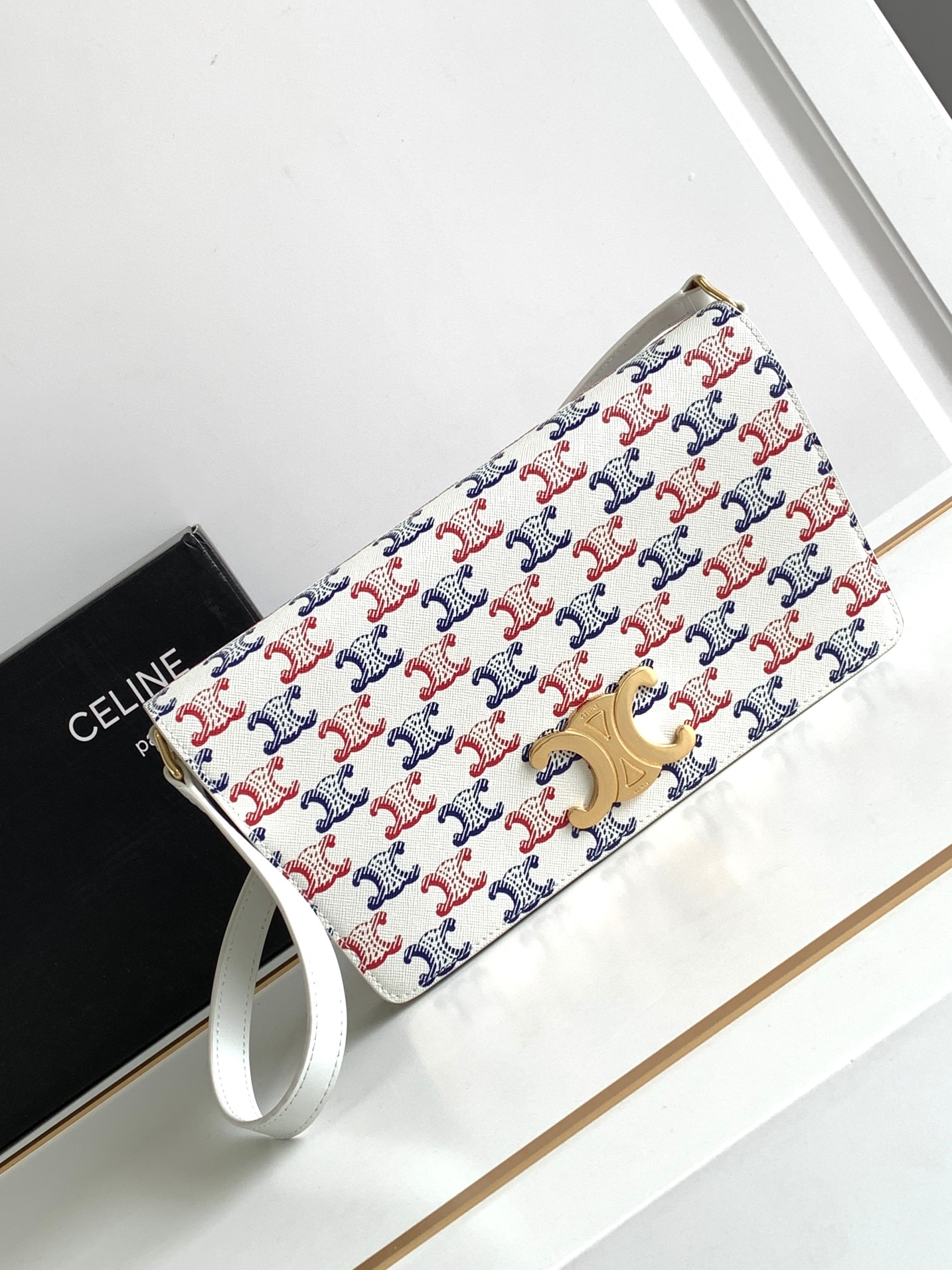 Ce**e trapeze triomphe bag