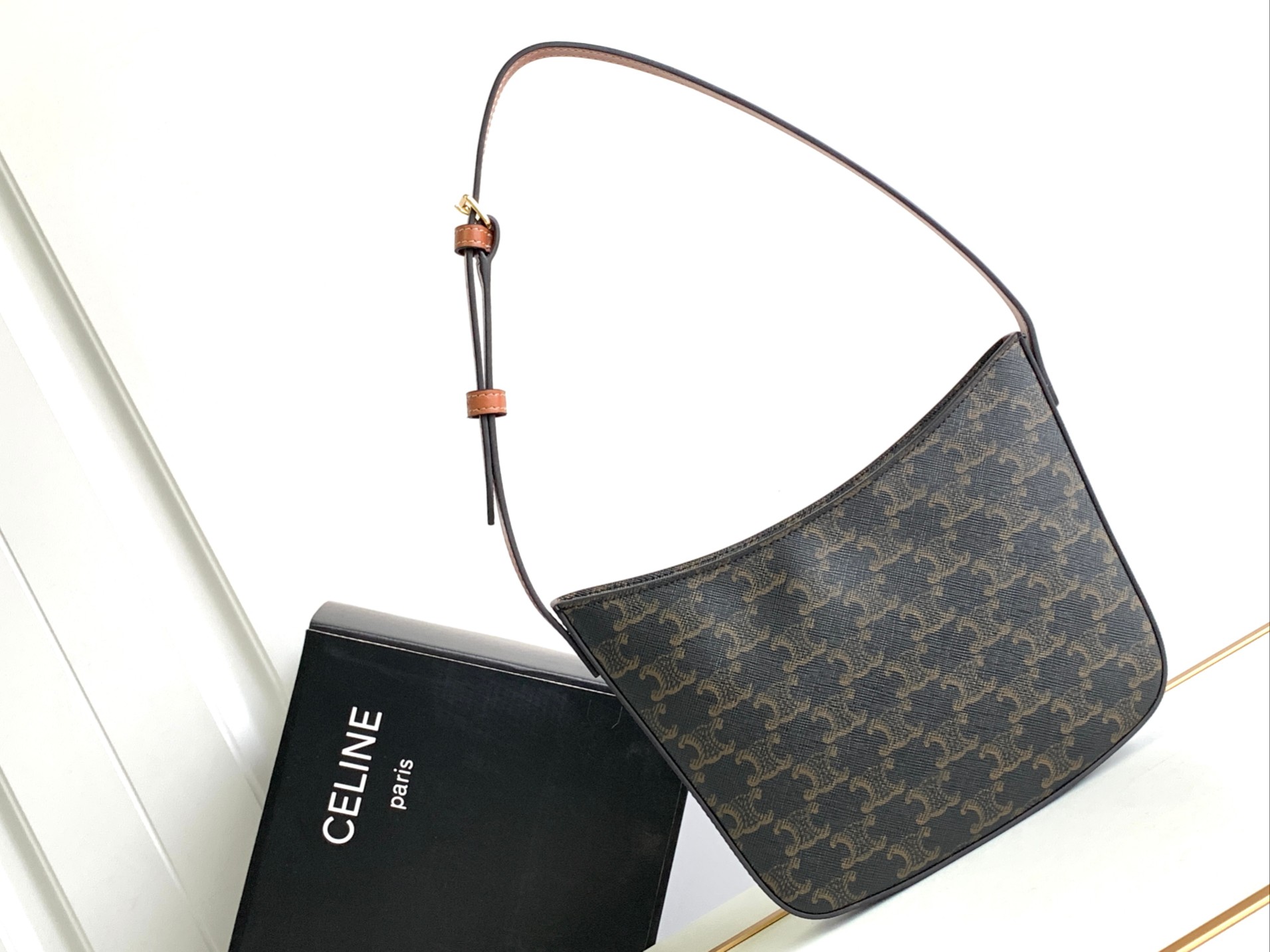 medium Ce**e croque bag