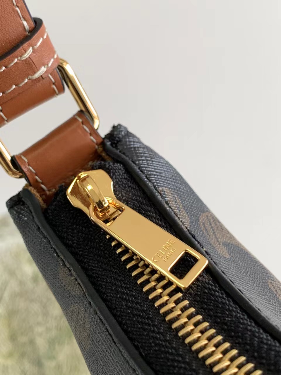 Ce**e ava bag