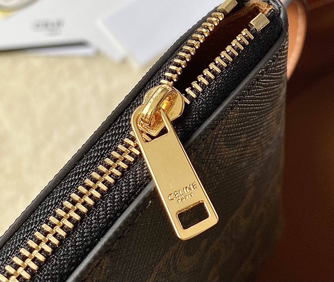 Ce**e cuir triomphe cube bag