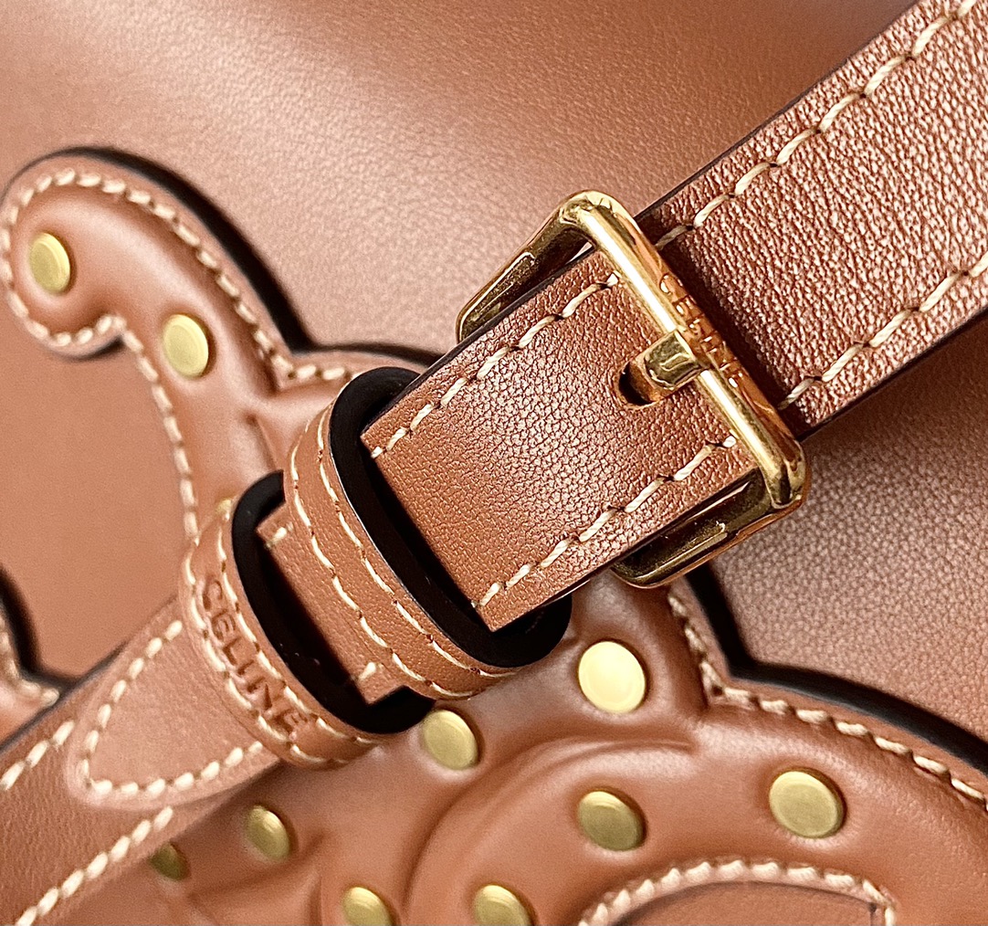 Ce**e folco cuir triomphe