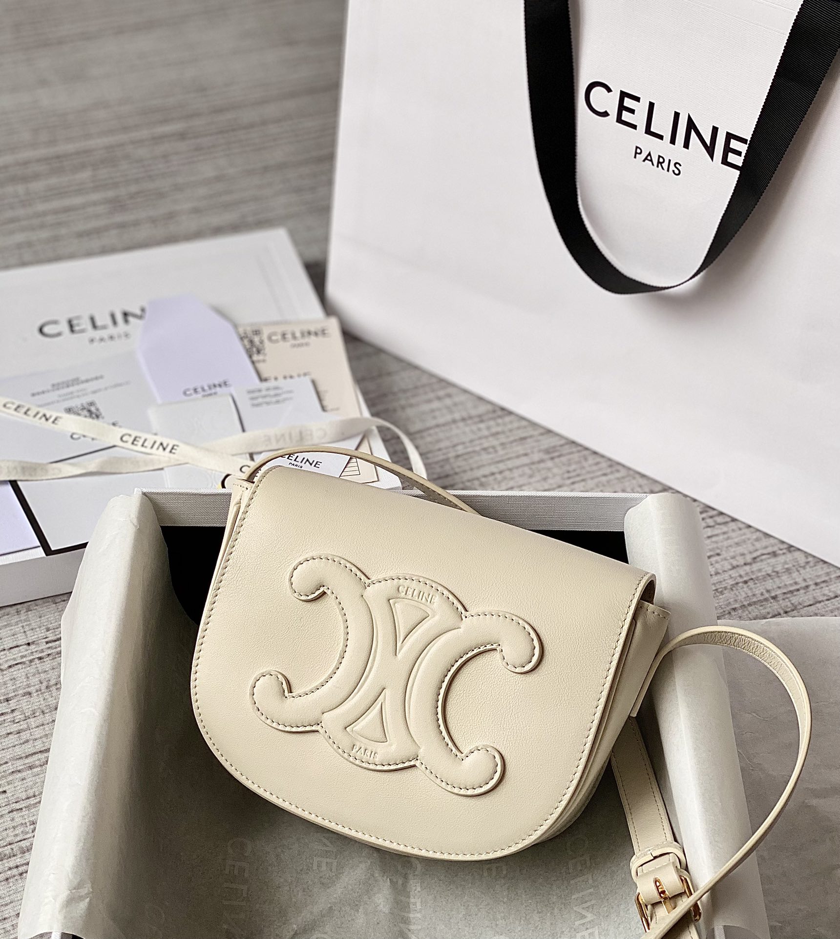 Ce**e folco cuir triomphe