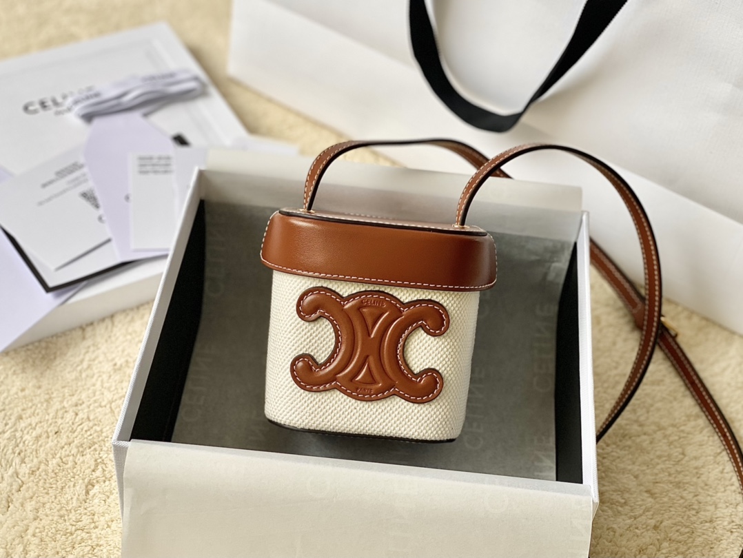 Ce**e small box
