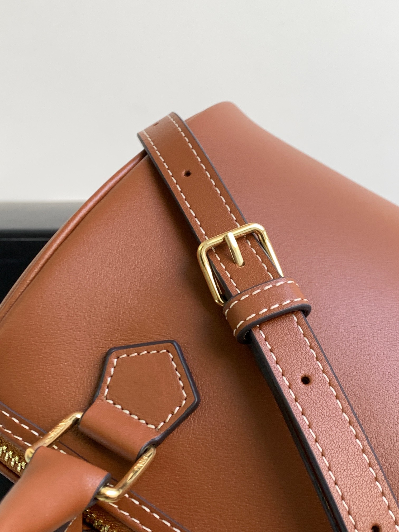 SMALL BOSTON CUIR TRIOMPHE
