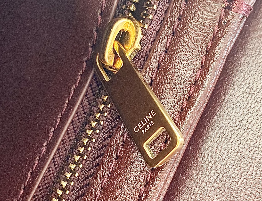 Ce**e teen triomphe bag