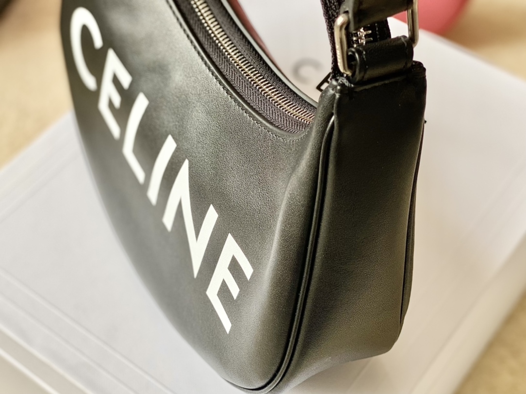 Ce**e ava bag