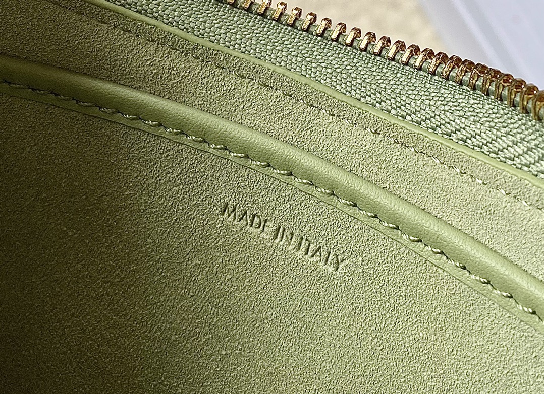 Ce**e ava bag