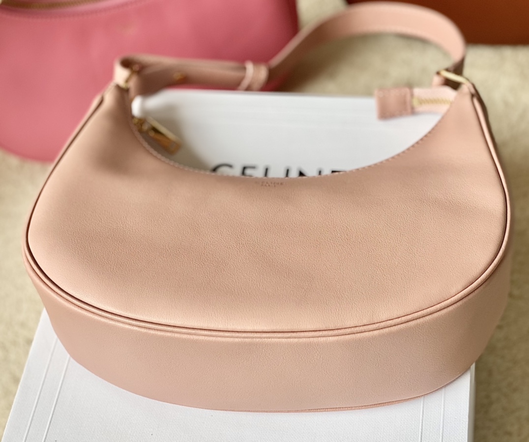 Ce**e ava bag