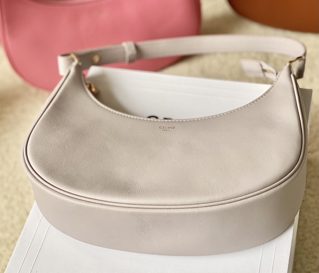Ce**e ava bag