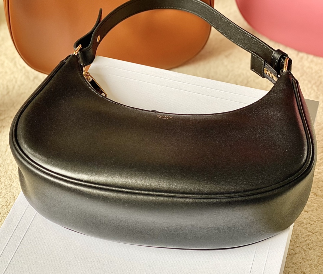 Ce**e ava bag