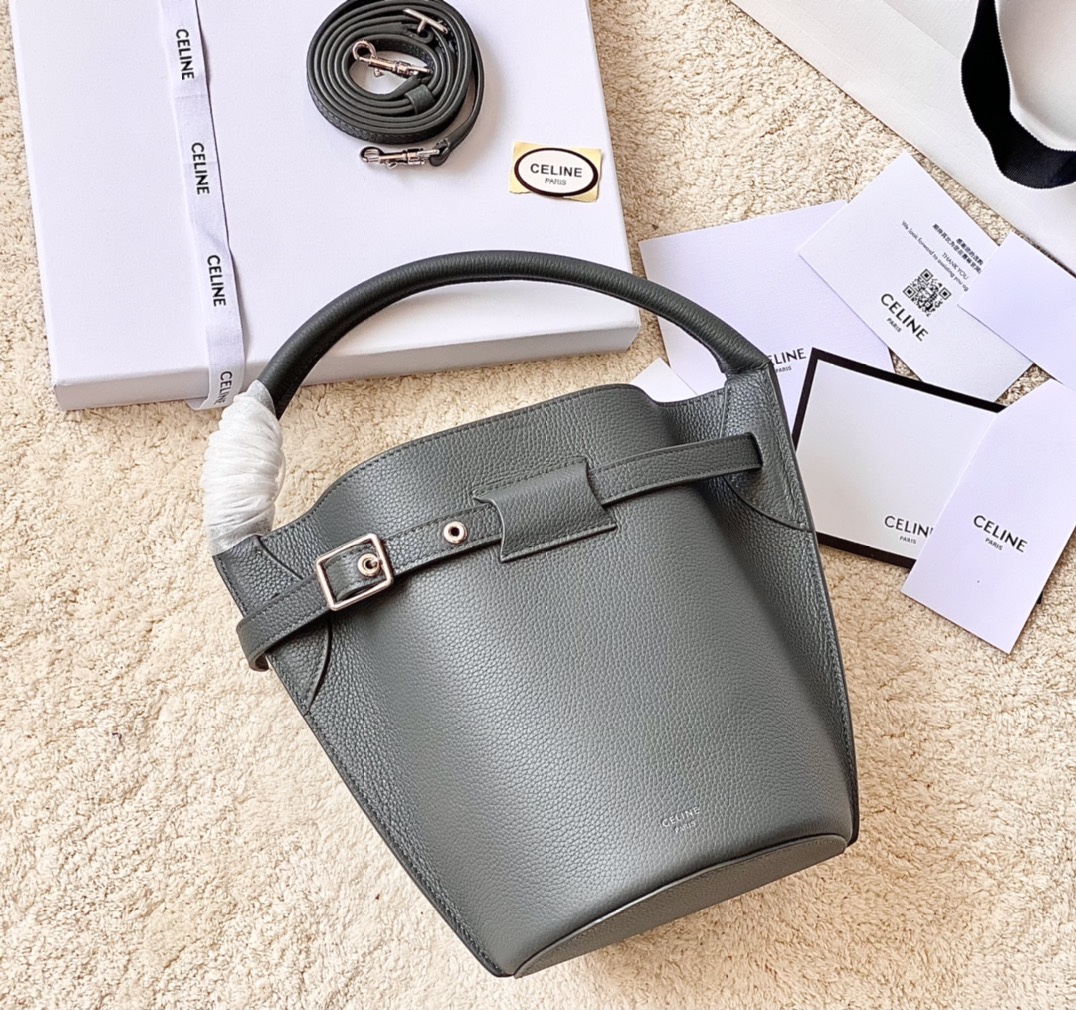 Ce**e small bucket bag