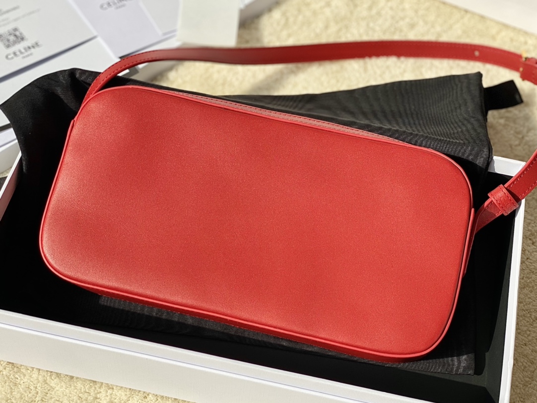 Ce**e camera bag