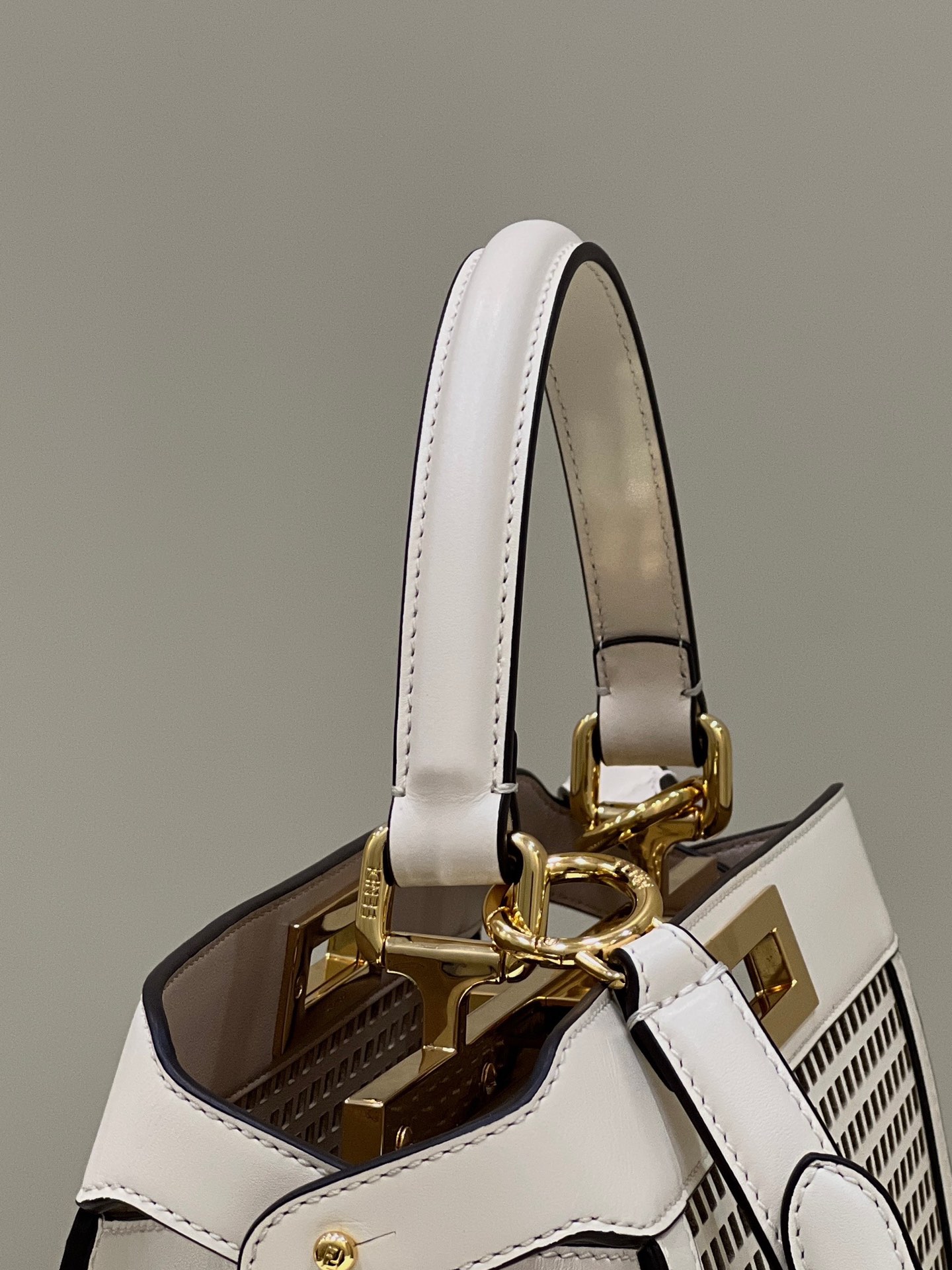 F**di iconic peekaboo iseeu medium handbag