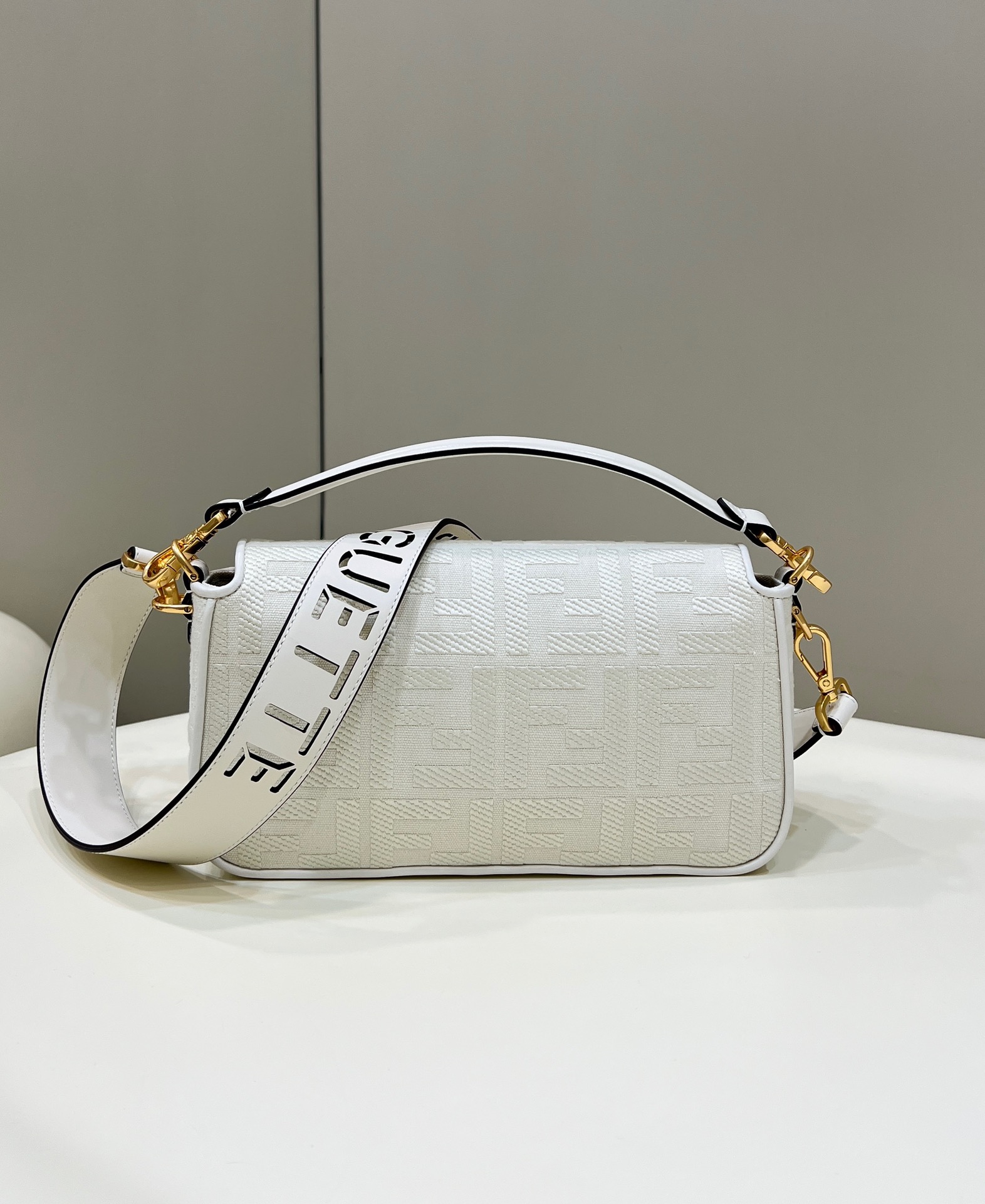 F**di baguette ff canvas bag