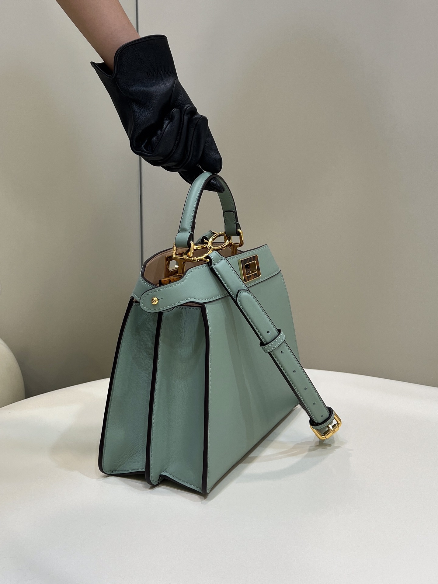 F**di peekaboo i see u small bag