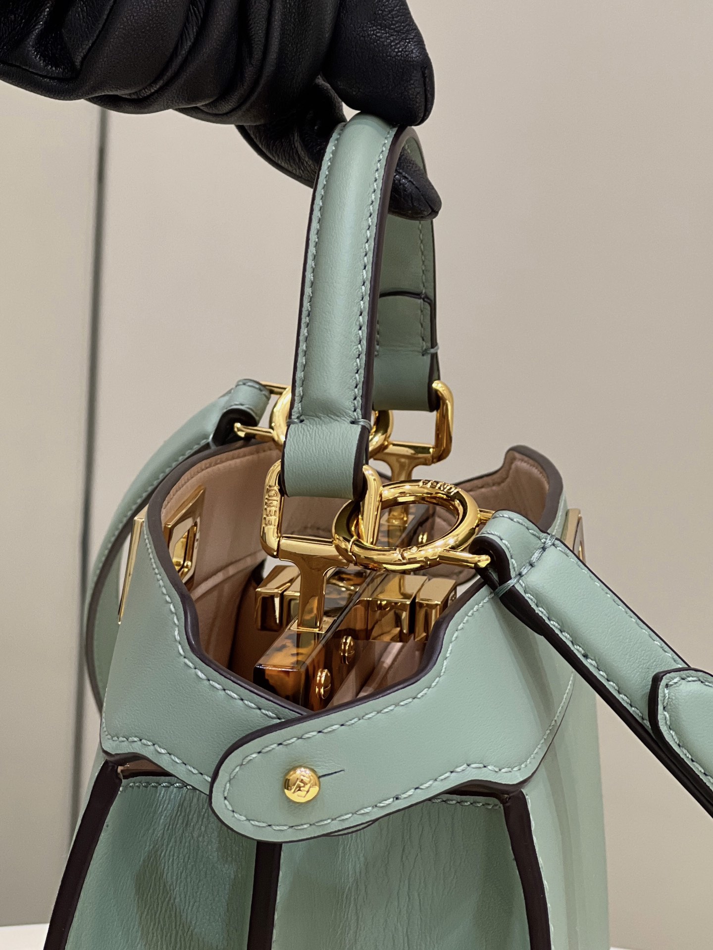 F**di peekaboo i see u small bag