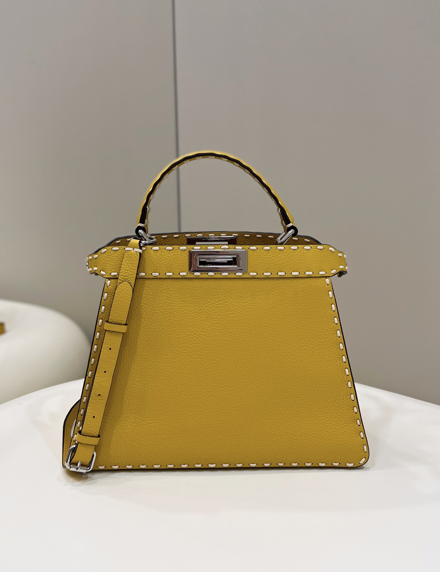 F**di peekaboo medium bag