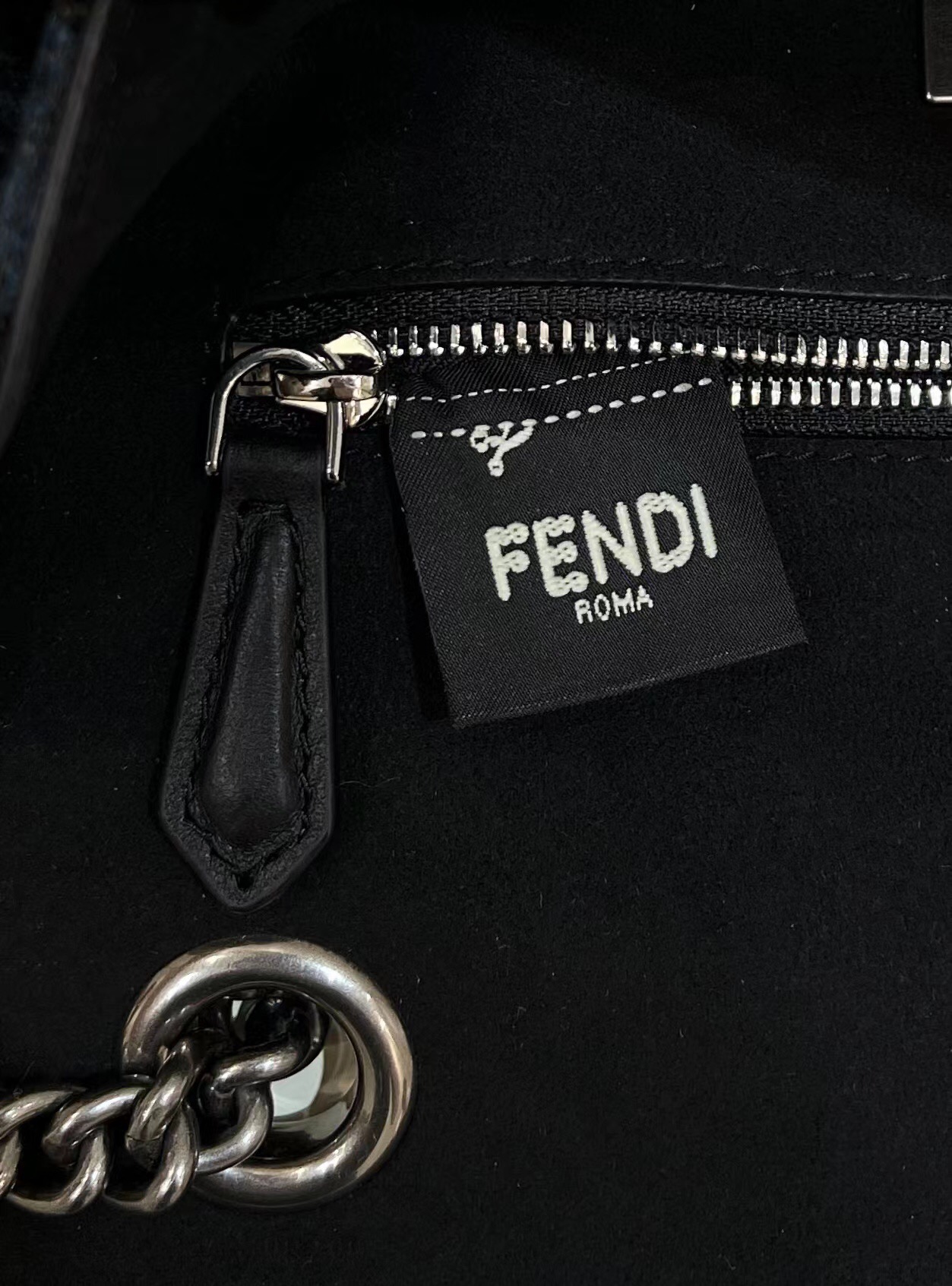F**di baguette bag