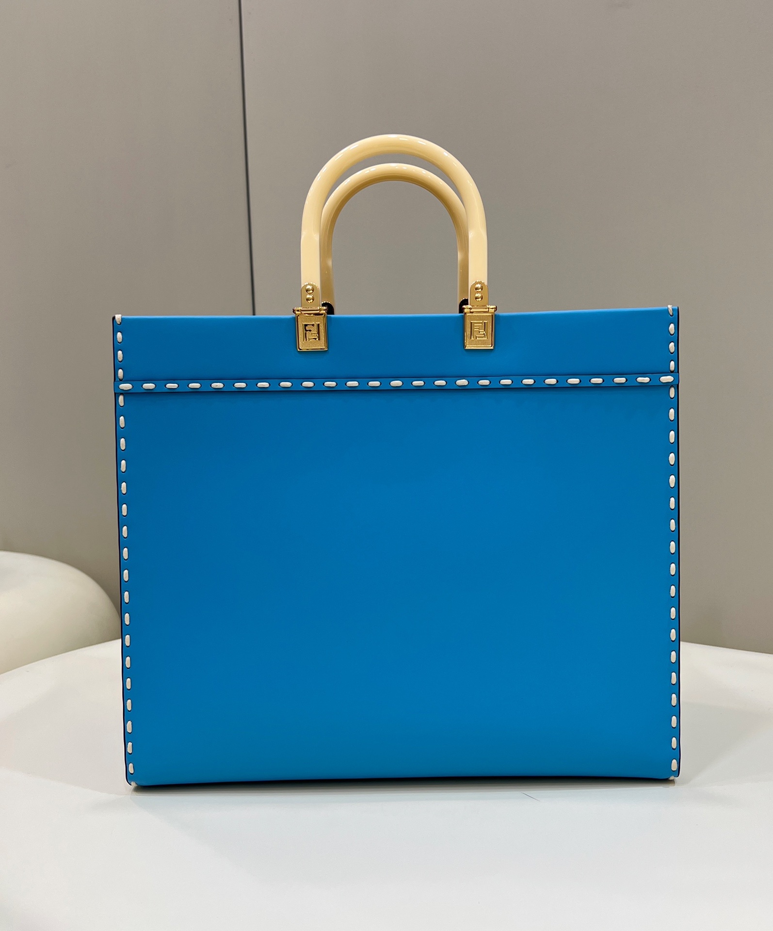 F**di new tote