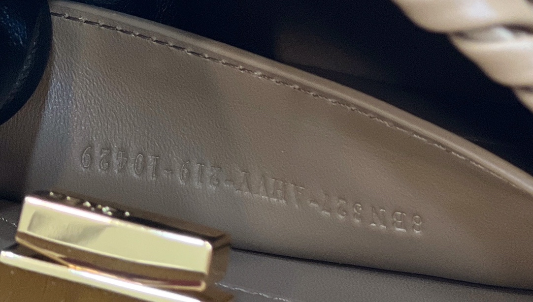 F**di peekaboo bag