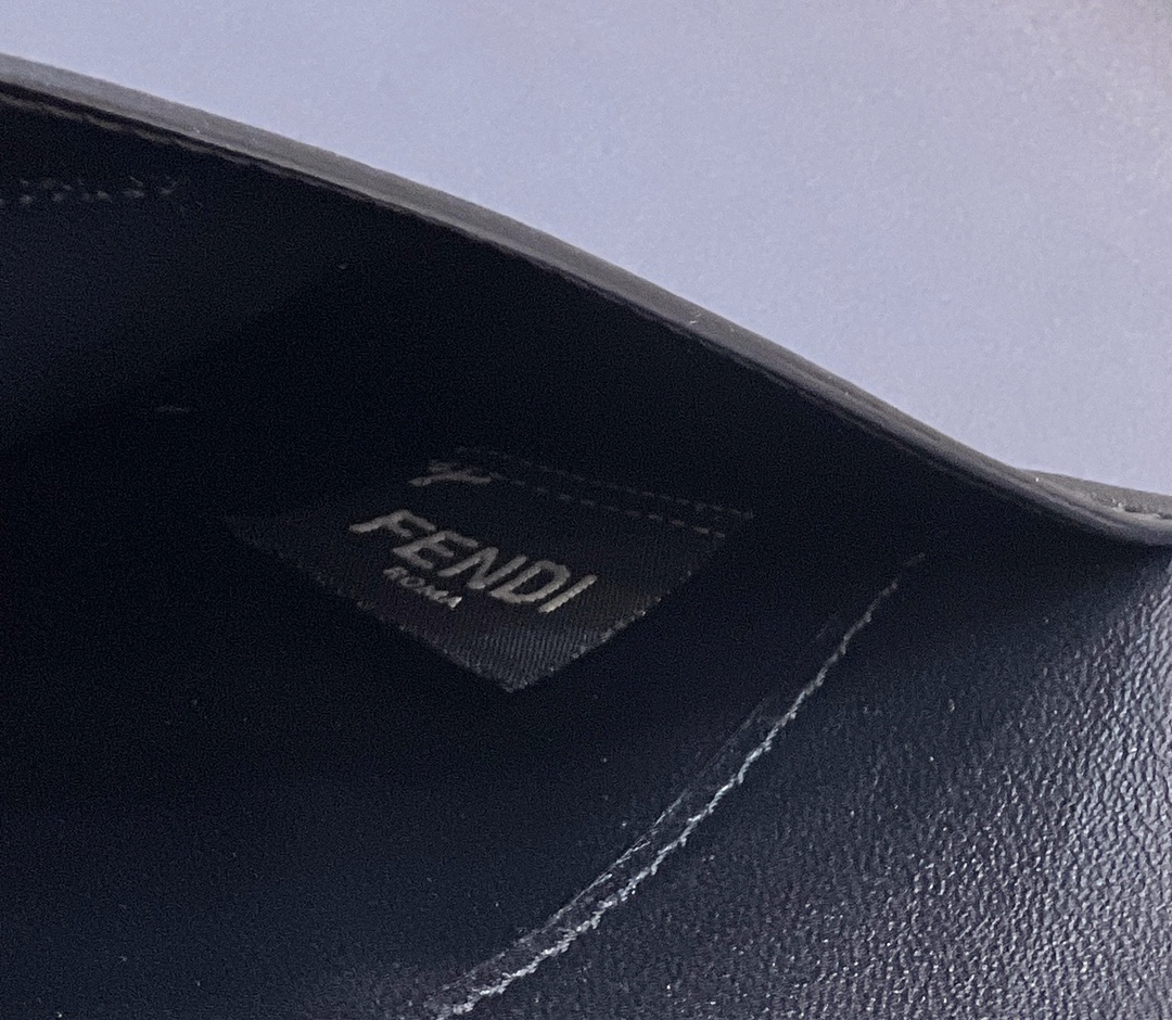 F**di peekaboo large bag