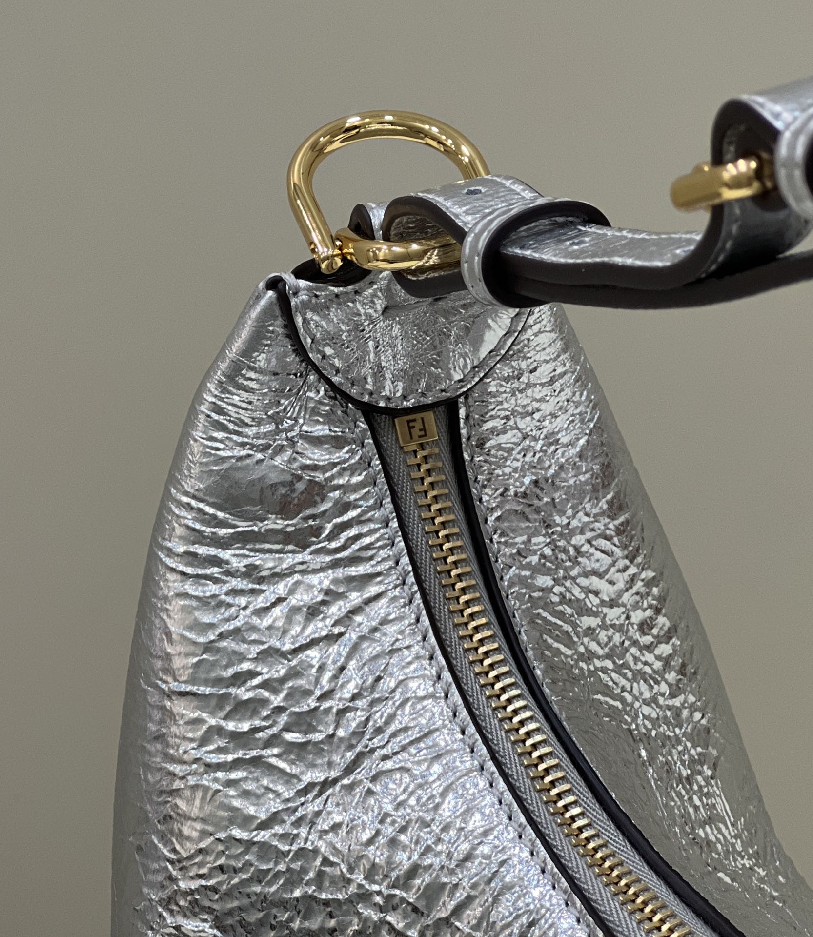 F**di graphy icon bag