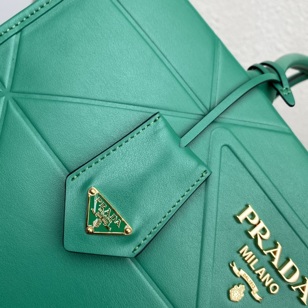 Pra*a medium leather Pra*a symbole bag with topstitching
