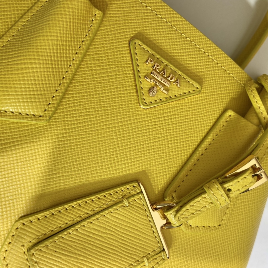 Pra*a double saffiano leather mini bag