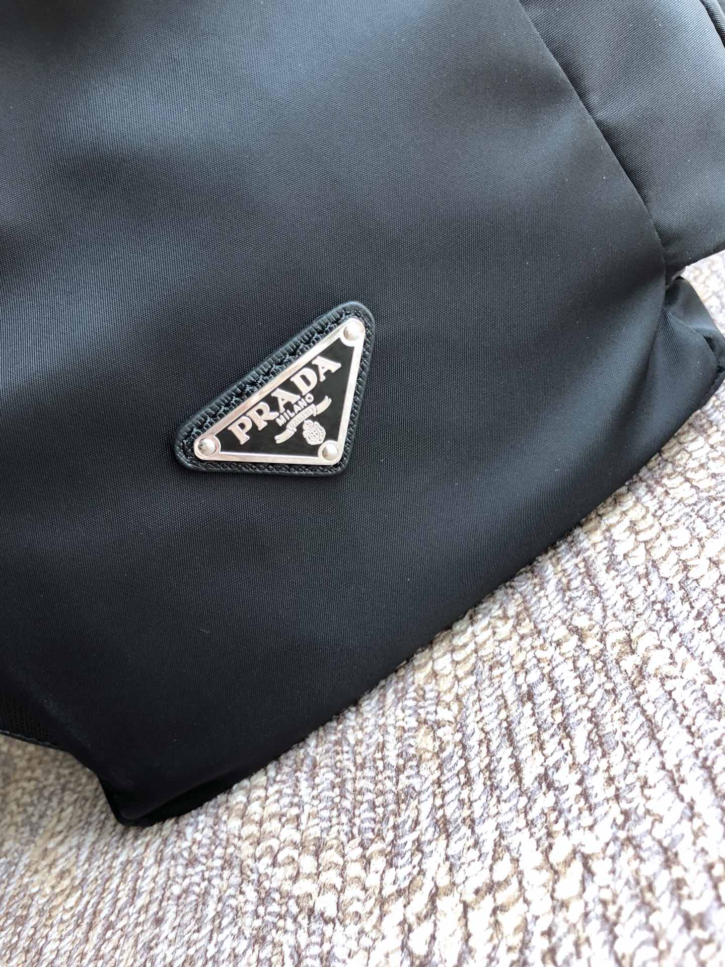 Pra*a men backpack bag