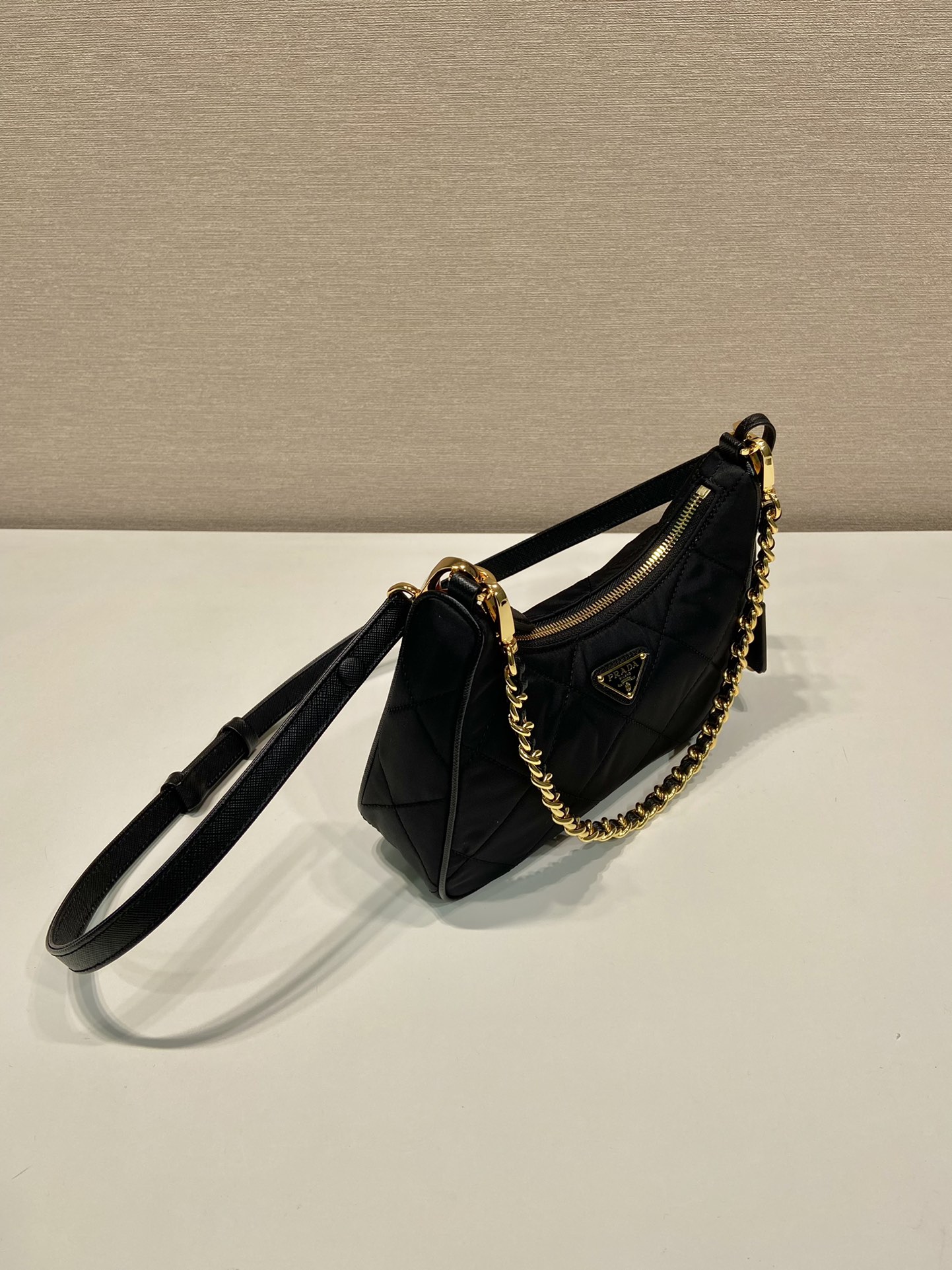 Pra*a re-edition 1995 chaîne re-nylon mini-bag