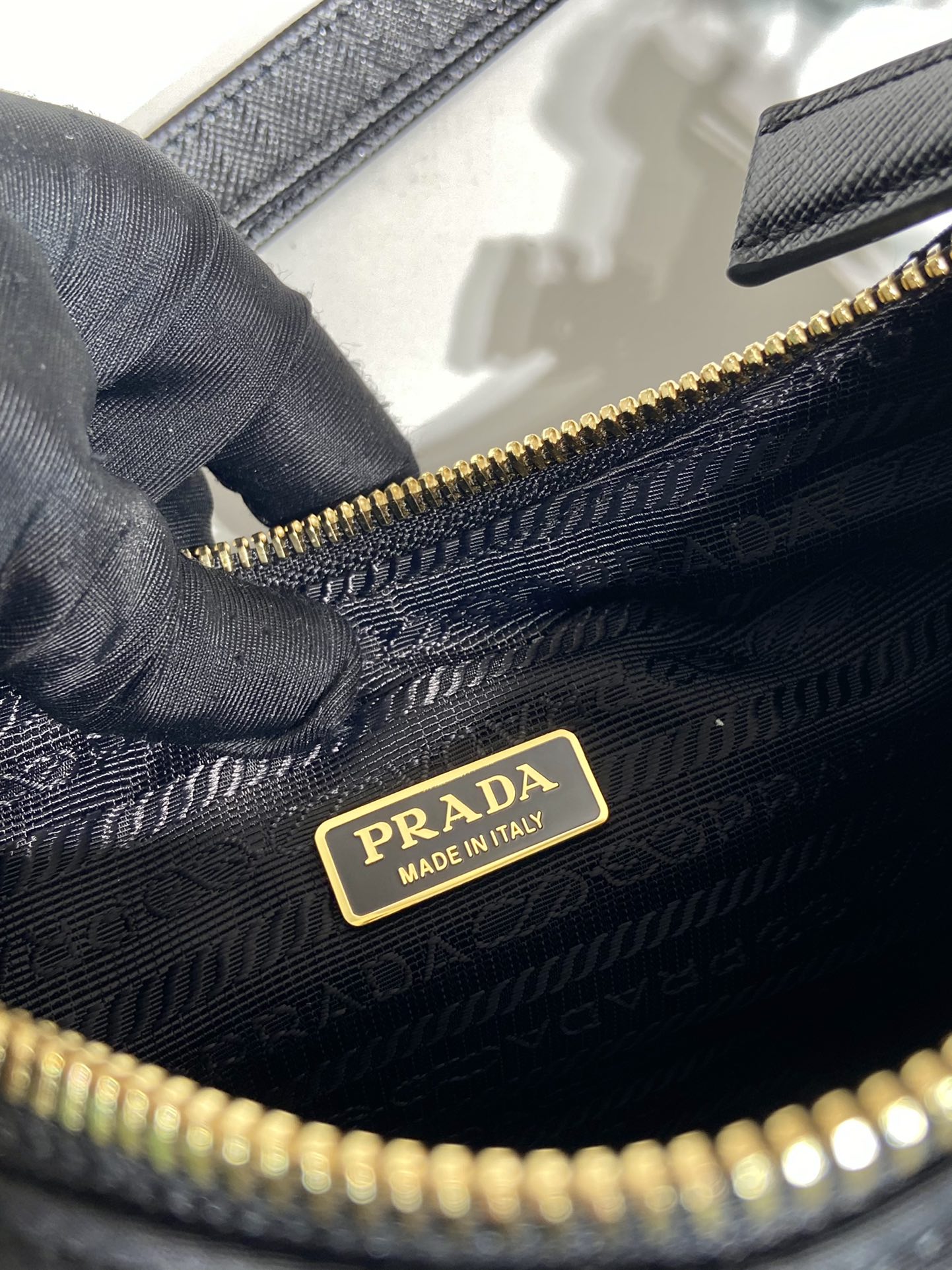 Pra*a re-edition 1995 chaîne re-nylon mini-bag