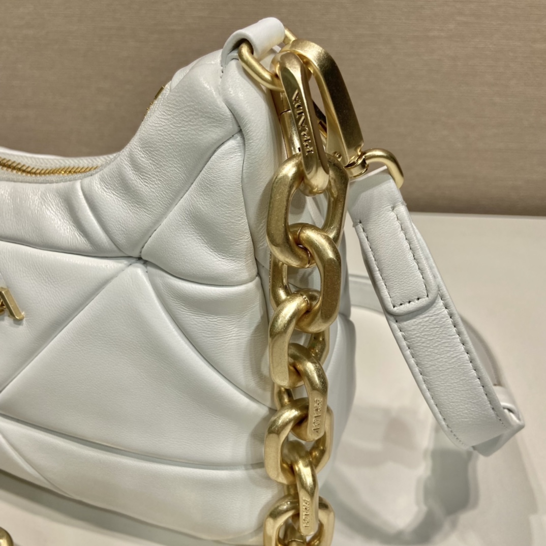 Pra*a leather shoulder bag