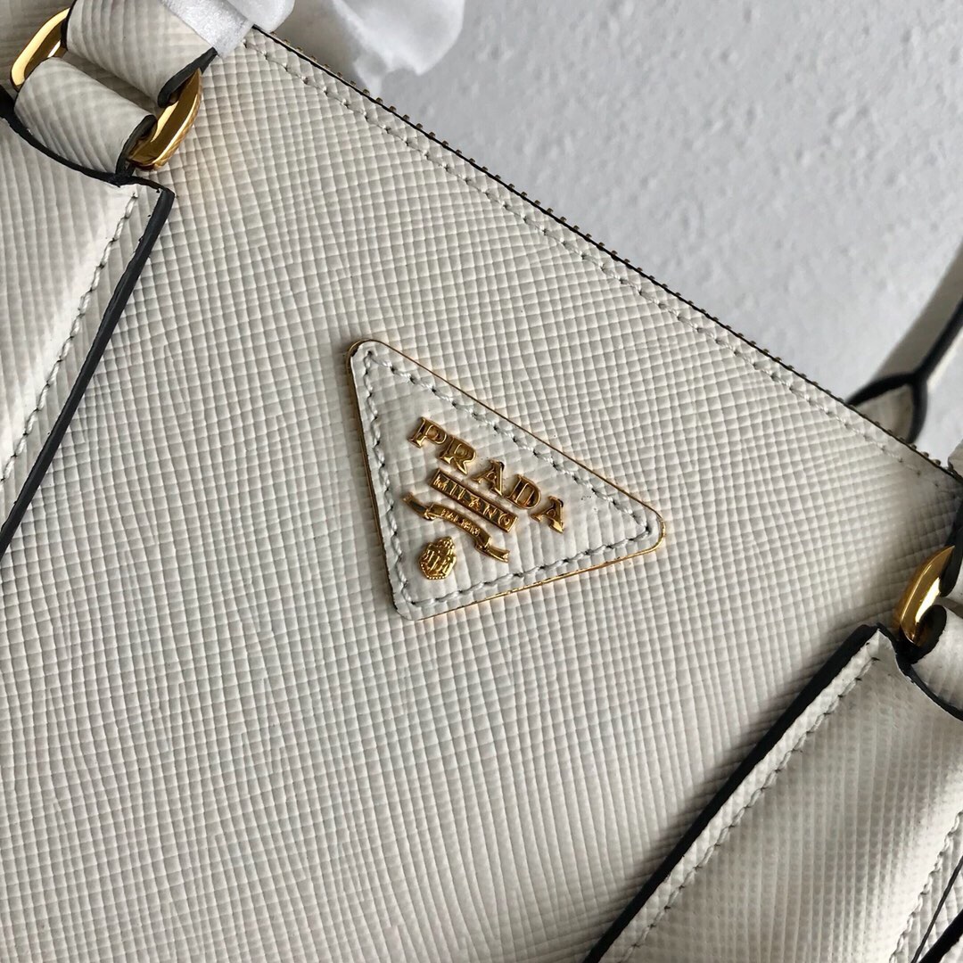 Pra*a galleria saffiano leather bag