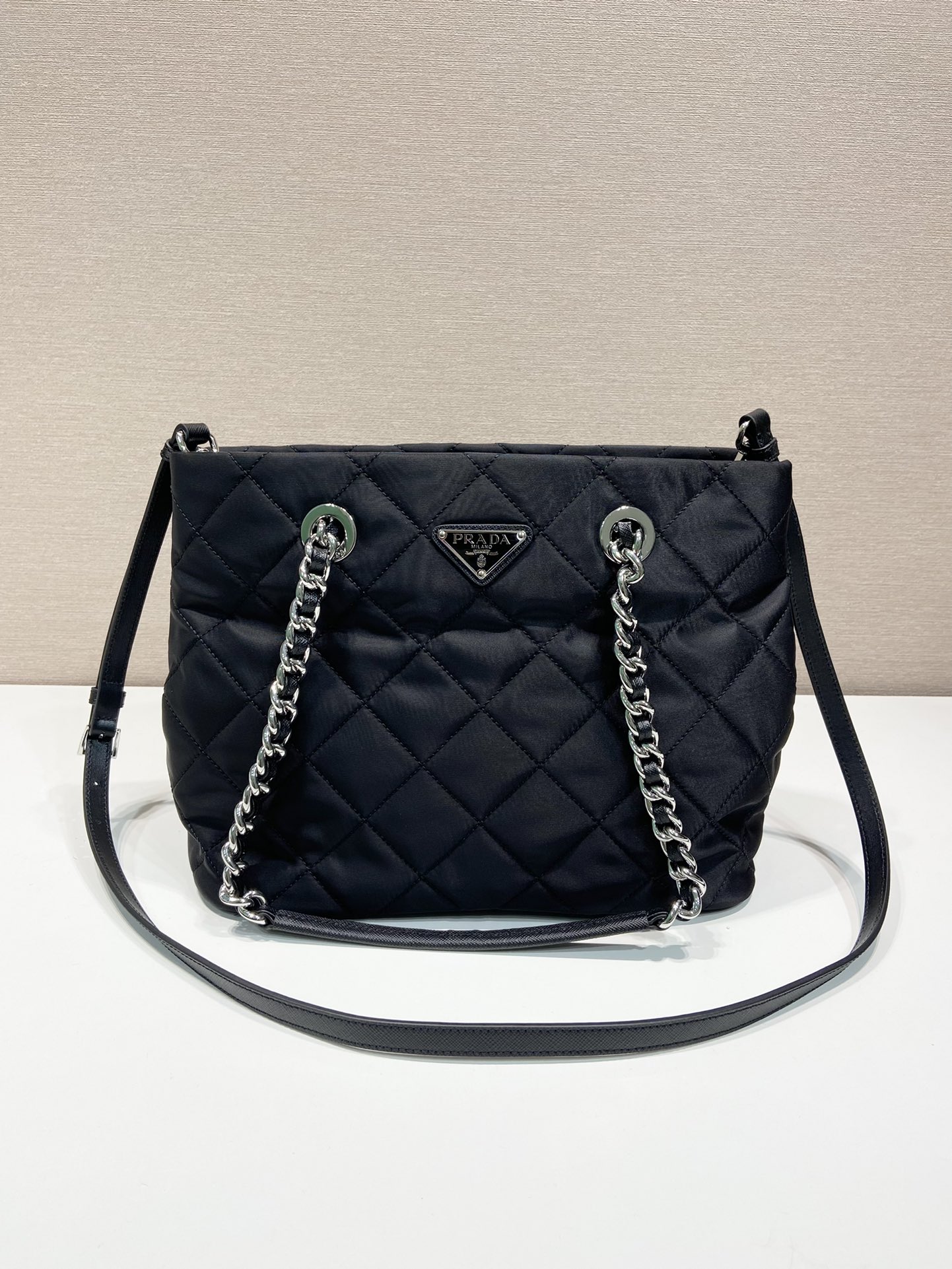 Pra*a shoulder bag